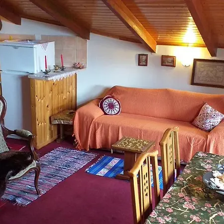 Houses-sofita Apartment Arachova